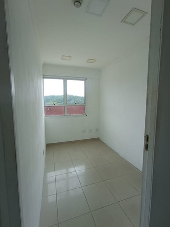 office em Rua Campos Sales, Vila Bocaina - Mauá - SP