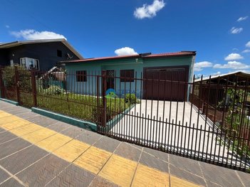 house em Rua dos Papagaios, Figueira - Santa Rosa - RS
