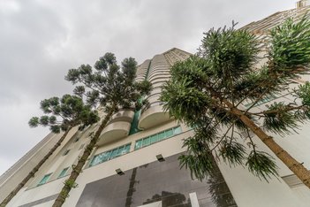apartment em Avenida João Gualberto, Juvevê - Curitiba - PR