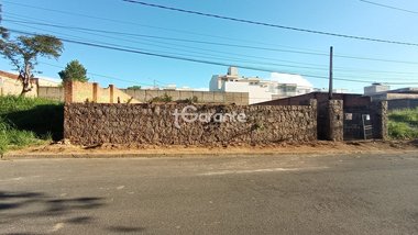 land_lot em Rua Alcides Barassa, Jardim Vila Rica - Amparo - SP