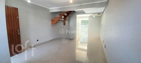 house em Rua Doutor Sady Soares, Guarujá - Porto Alegre - RS
