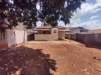house em Rua Reinaldo Senger, Vila Angela - Botucatu - SP