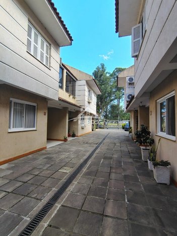 house em Avenida Orleaes, Guarujá - Porto Alegre - RS