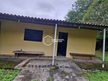 house em Rua Clementino dos Santos Gomes, Vila Ernestina - Caraguatatuba - SP