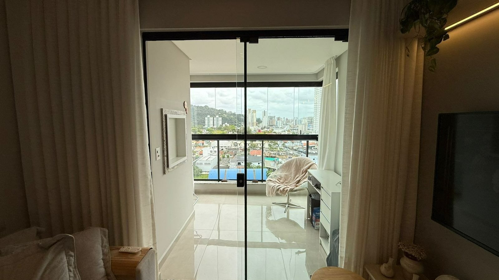 WhatsAppImage2025-10-16at15.21