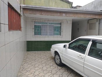 house em Avenida Angelo Perino, Maracanã - Praia Grande - SP