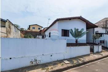 house em Rua Pindamonhangaba, Vila Santo Antônio - Araras - SP