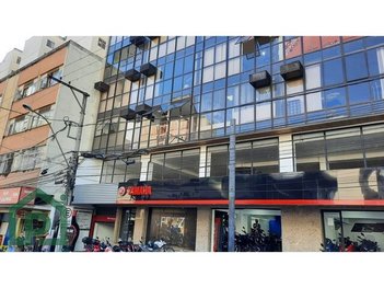 office em Rua Luís Spinelli, Centro - Nova Friburgo - RJ