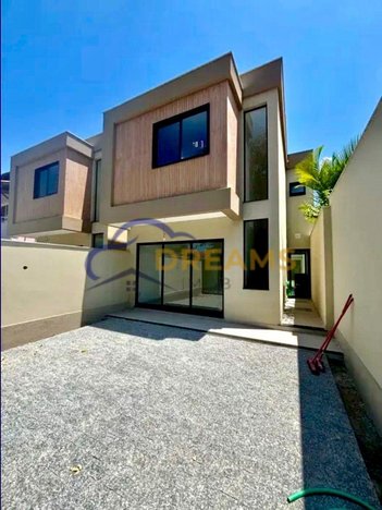 house em Rua Deputado José Luiz Erthal, Piratininga - Niterói - RJ