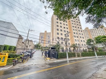 apartment em Rua Ademar Martins de Freitas, Jardim Santa Helena - São Paulo - SP
