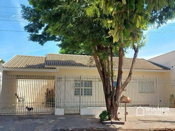 house em Rua Lorde Lovat, Centro - Nova Esperança - PR