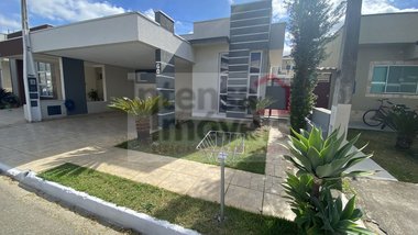 house em Avenida Arnaldo Felipe Sbruzzi, Piracangaguá - Taubaté - SP