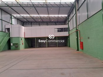 industrial em Wilson Tavares Ribeiro, Chácaras Reunidas Santa Terezinha - Contagem - MG