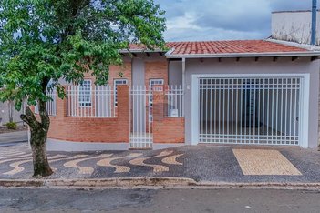 house em Rua Santo Siviero, Jardim São Pedro - Araras - SP