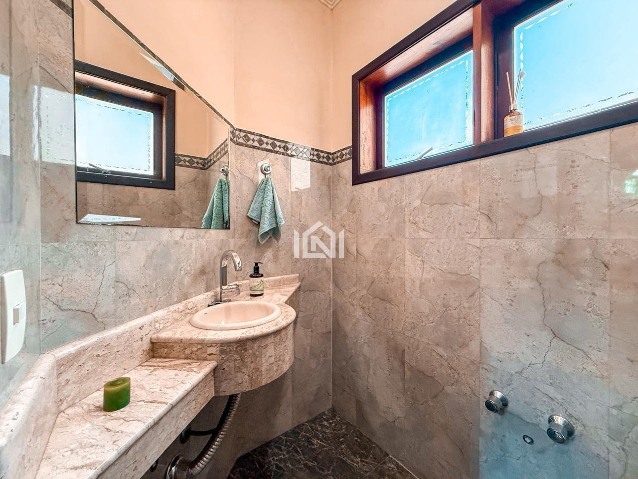 casa a venda no condominio nova paulista - lavabo