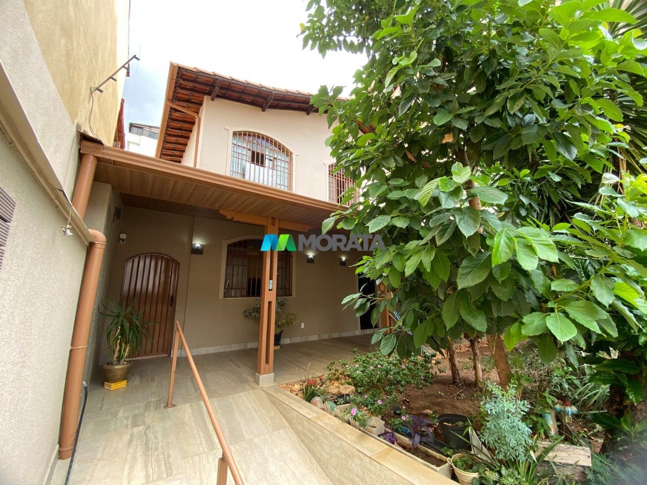 Casa com 4 quartos — Carlos Prates, Belo Horizonte