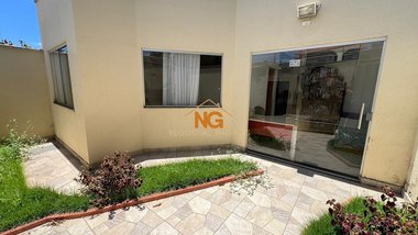 house em Rua dos Espanhóis, Flamengo - Contagem - MG