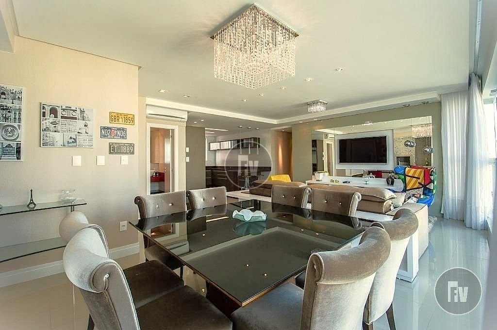 151 m² útil
4 banheiros
3 vagas
3 suítes
Palm Beach infraestrutura completa e da área de lazer