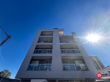 apartment em Rua Maximiliano Adami Rodrigues, Santa Lúcia - Caxias do Sul - RS