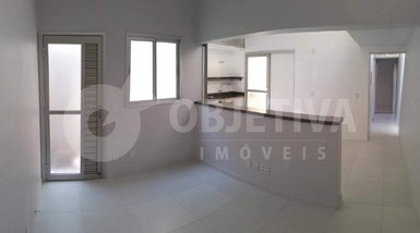 house em Rua Antônio Salviano de Rezende, Santa Mônica - Uberlândia - MG