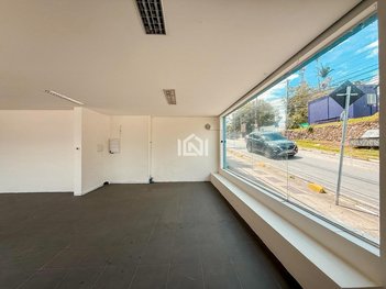 office em Rua José Félix de Oliveira, Vila Santo Antônio - Cotia - SP