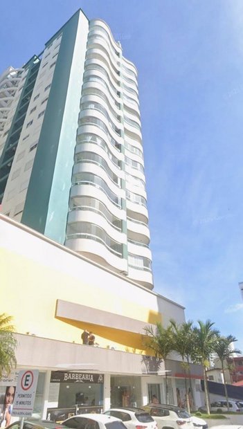 business em Avenida Brigadeiro da Silva Paes, Campinas - São José - SC