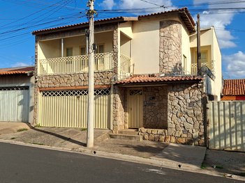 house em Rua Torquato Ranulfo Stefens, Jardim Paineiras - Franca - SP