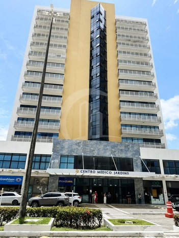 clinic em Avenida Ministro Geraldo Barreto Sobral, Jardins - Aracaju - SE
