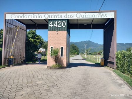 Cômodo Condomínio
