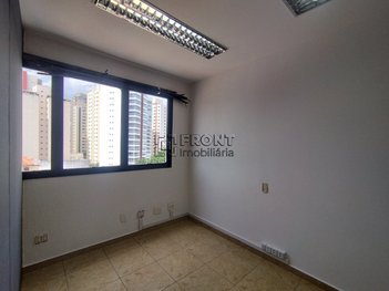 office em Caramuru, Saúde - São Paulo - SP