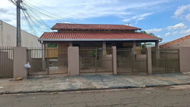 commercial_building em Rua Antônio Belasco, Jardim Vale Verde - Londrina - PR