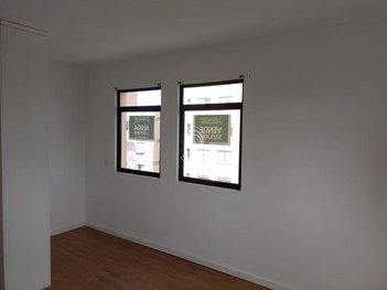 office em Lobo da Costa, Centro - Pelotas - RS