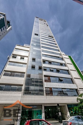 office em Rua Arthur Max Dôose, Pioneiros - Balneário Camboriú - SC