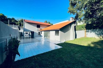 house em Rua José Leal Fontoura, Centro - Colombo - PR