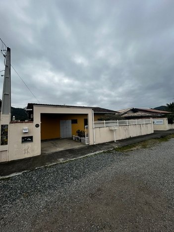 house em Rua João Souza, Praia de Armação do Itaporocoy - Penha - SC
