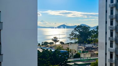 apartment em Rua Antônio Eleutério Vieira, Agronômica - Florianópolis - SC