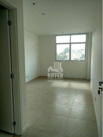 office em Estrada Raul Veiga, Amendoeira - São Gonçalo - RJ