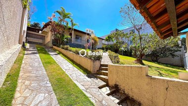 house em Alameda dos Jacarandás, São Luiz - Belo Horizonte - MG