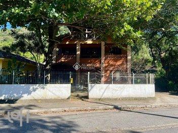 house em Rua Hermes Guedes da Fonseca, Armação - Florianópolis - SC