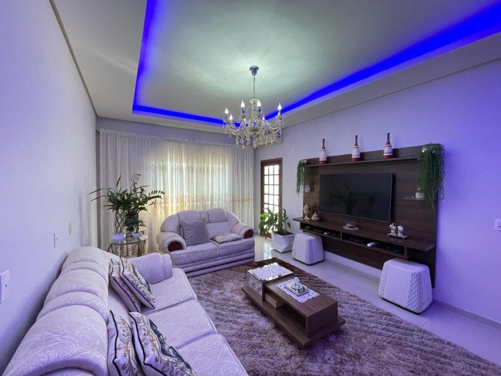 896a381d-2f81-4e09-974b-5df54f2bdeef