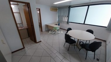 office em Rua Quinze de Janeiro, Centro - Canoas - RS