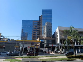 office em José de Souza Campos, Cambuí - Campinas - SP