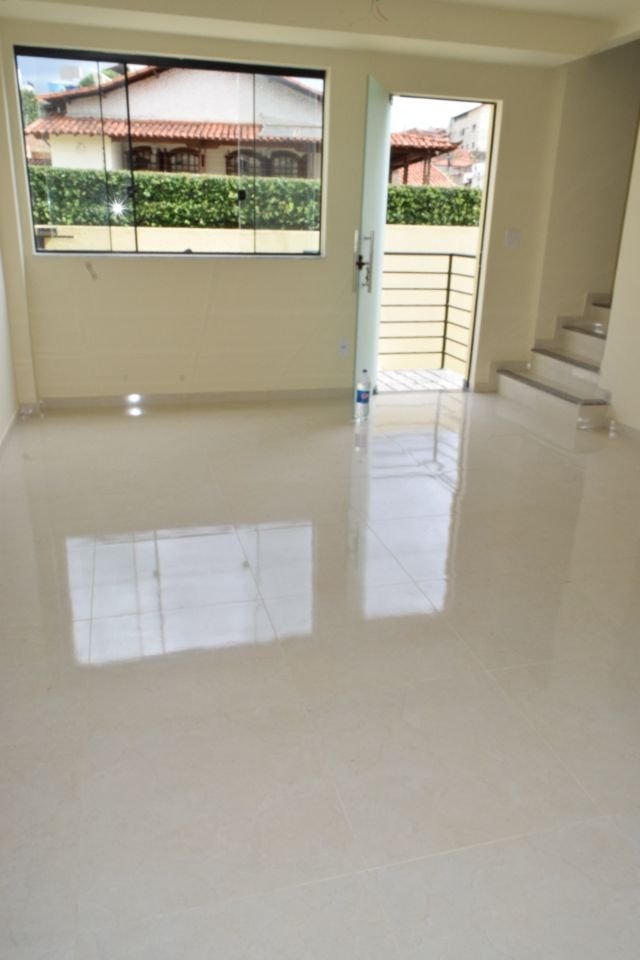 Casa com 2 quartos — Paquetá, Belo Horizonte