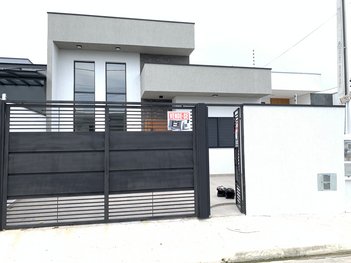 house em Praça Dona Elvira Moreira, Crispim - Pindamonhangaba - SP