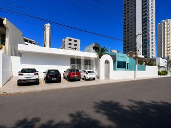 commercial_building em Alameda das Rosas, Setor Oeste - Goiânia - GO