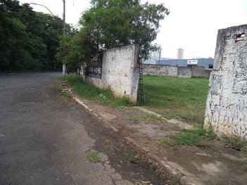 land_lot em Rua Bandeirantes, Balneário Salto Grande - Americana - SP