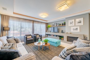 house em Professor Ulisses Cabral, Chácara das Pedras - Porto Alegre - RS