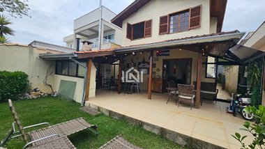 house em Alameda Murilo Robles Escolástico, Pitas - Cotia - SP