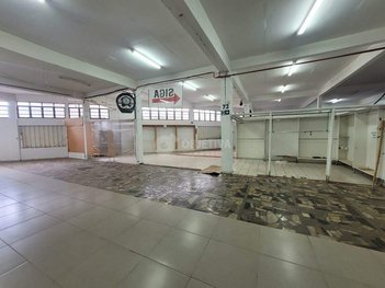 business em Avenida Monsenhor Eduardo, Bom Jesus - Uberlândia - MG