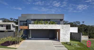 house em Avenida Bordeaux, Jardins França - Goiânia - GO